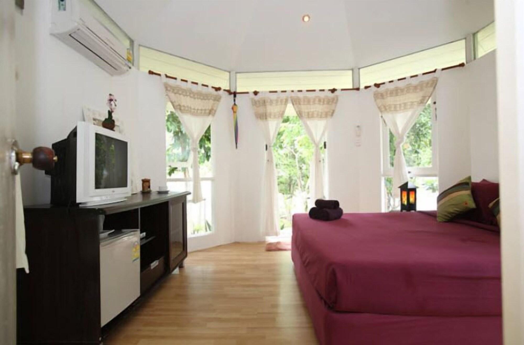 Nimmanoradee Resort - Sha Plus Certified Koh Samet Exterior photo