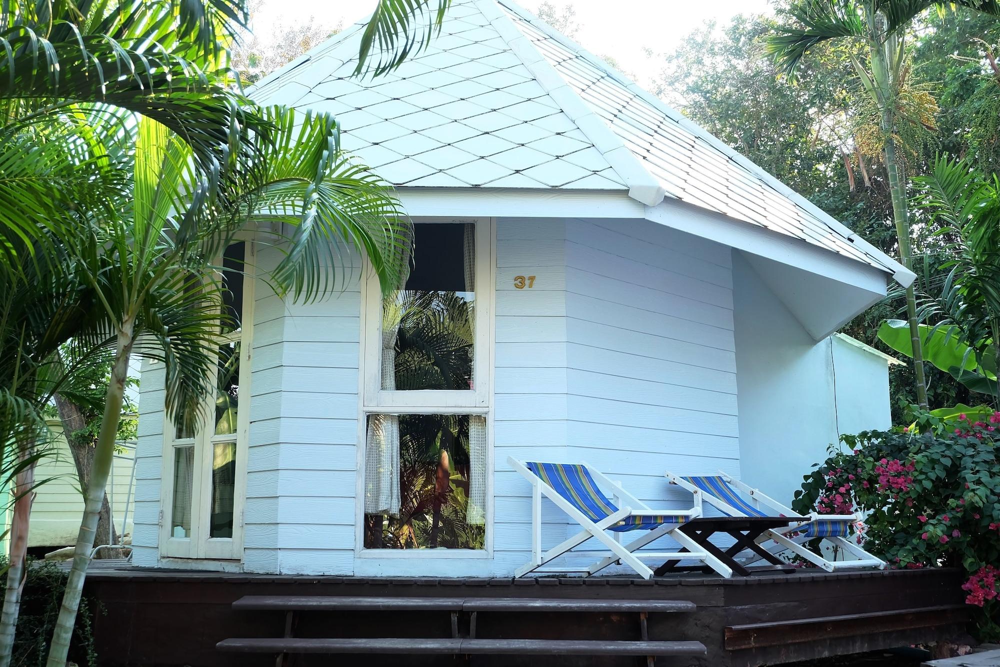 Nimmanoradee Resort - Sha Plus Certified Koh Samet Exterior photo