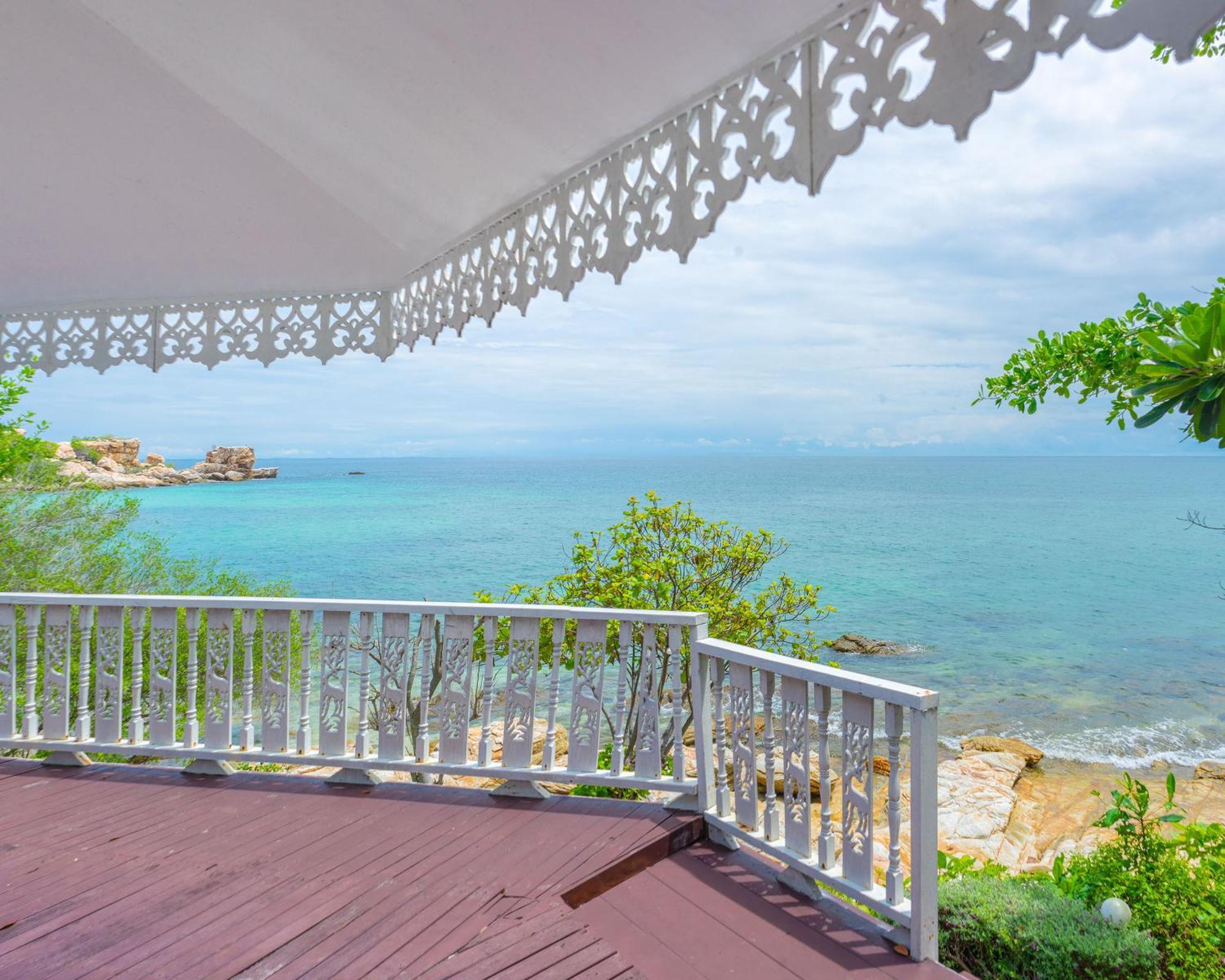 Nimmanoradee Resort - Sha Plus Certified Koh Samet Exterior photo