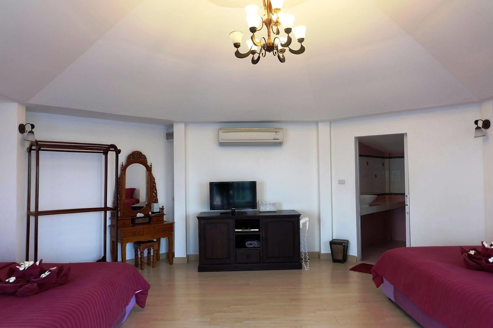 Nimmanoradee Resort - Sha Plus Certified Koh Samet Exterior photo